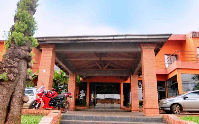 Arasarí Iguazú Puerto Iguazú